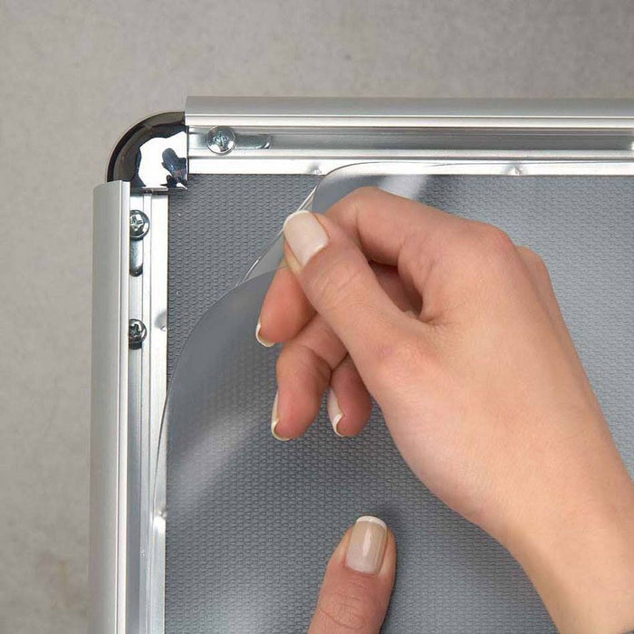 11x17 Clear-Glossy Snapezo® P.E.T. Cover