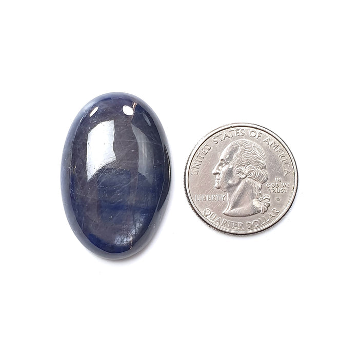 Ovaler Saphir-Cabochon