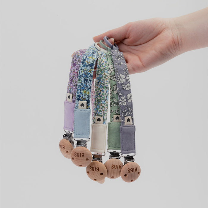 BIBS x LIBERTY Pacifier Clip | Eloise Blush