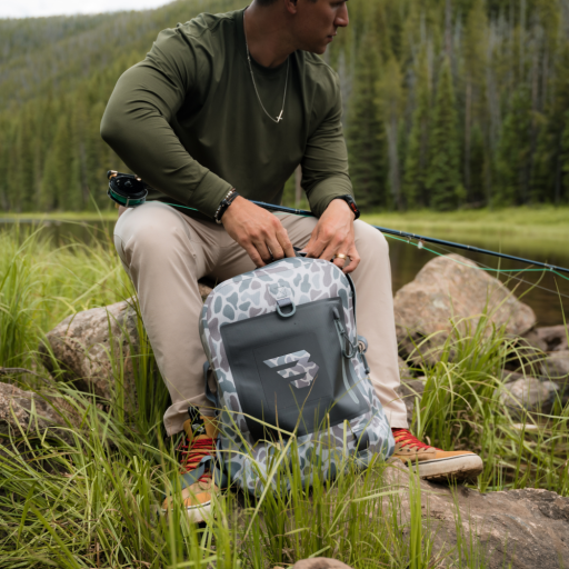 Burlebo Waterproof Backpack | Classic Deer Camo
