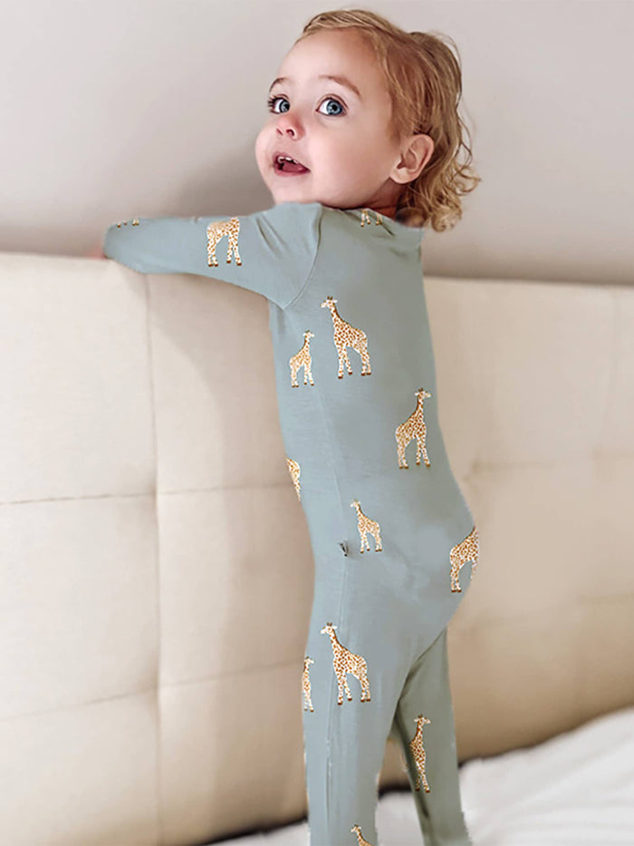 CONVERTIBLE PJ: Going