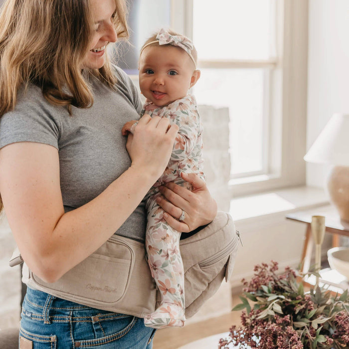 Copper Pearl Everyday Hip Carrier | Taupe