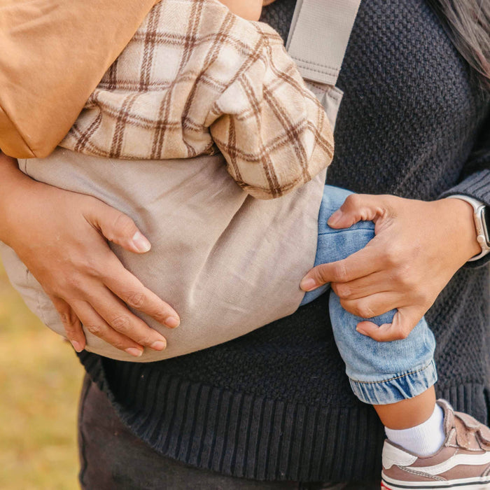 Copper Pearl Everyday Sling Carrier | Taupe
