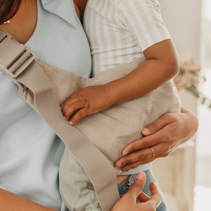 Copper Pearl Everyday Sling Carrier | Taupe
