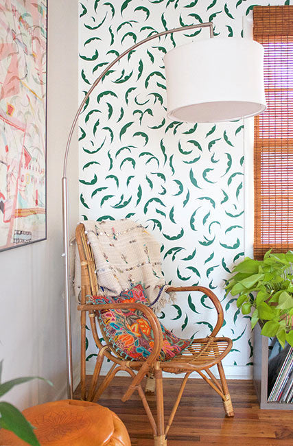 Dancing Leaves I Emerald