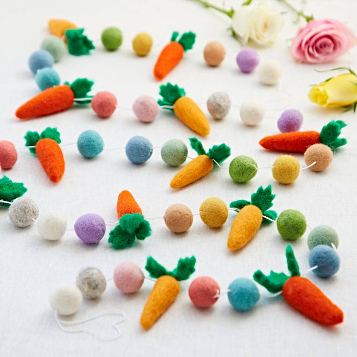 Felt Carrot Easter Garland