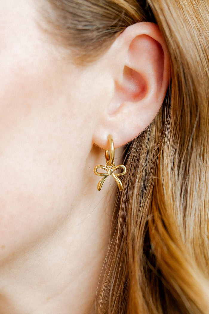 Huggie Charm Earrings - Sadie Bow Gold