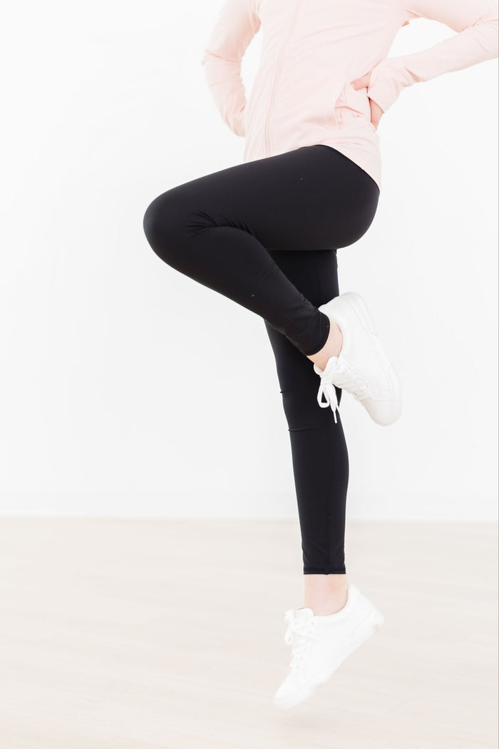 Mila & Rose Balanced Black Active Legging