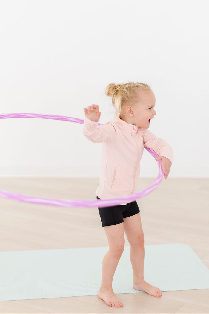 Mila & Rose Balanced Black Active Shorty Shorts