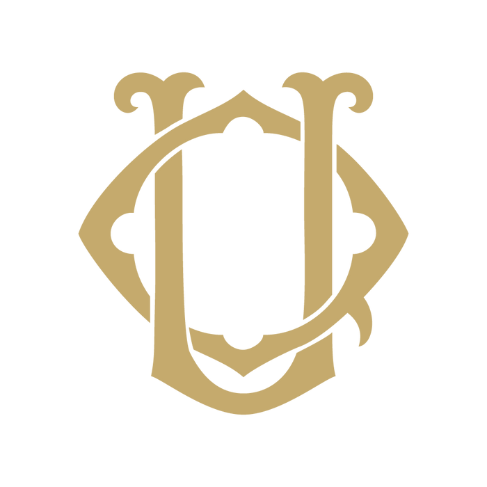 Monogram Chic QU