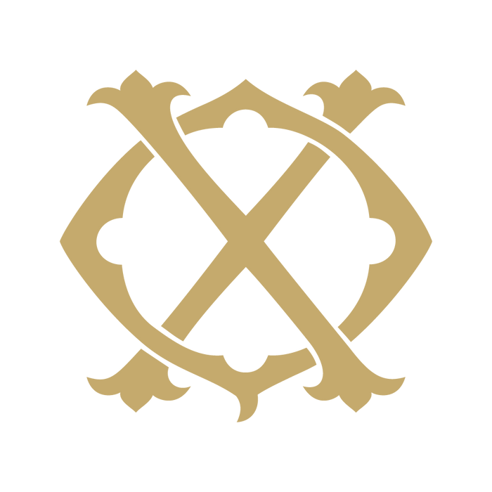 Monogram Chic QX
