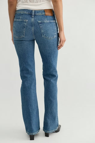 Monte Low Rise Slim Bootcut Jeans