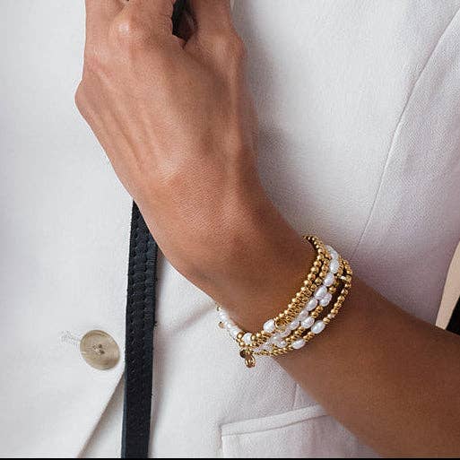 Morse Code Pearl & Gold Waterproof Beaded Bracelet | STRENGTH