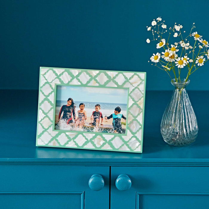 Mother Of Pearl 6 x 4 inch Photo Frame